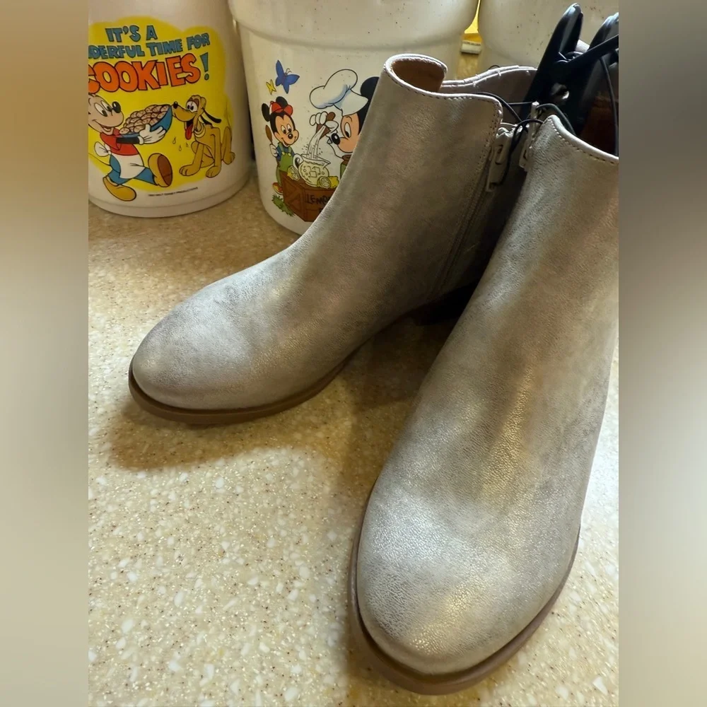wonder nation sleek metallic